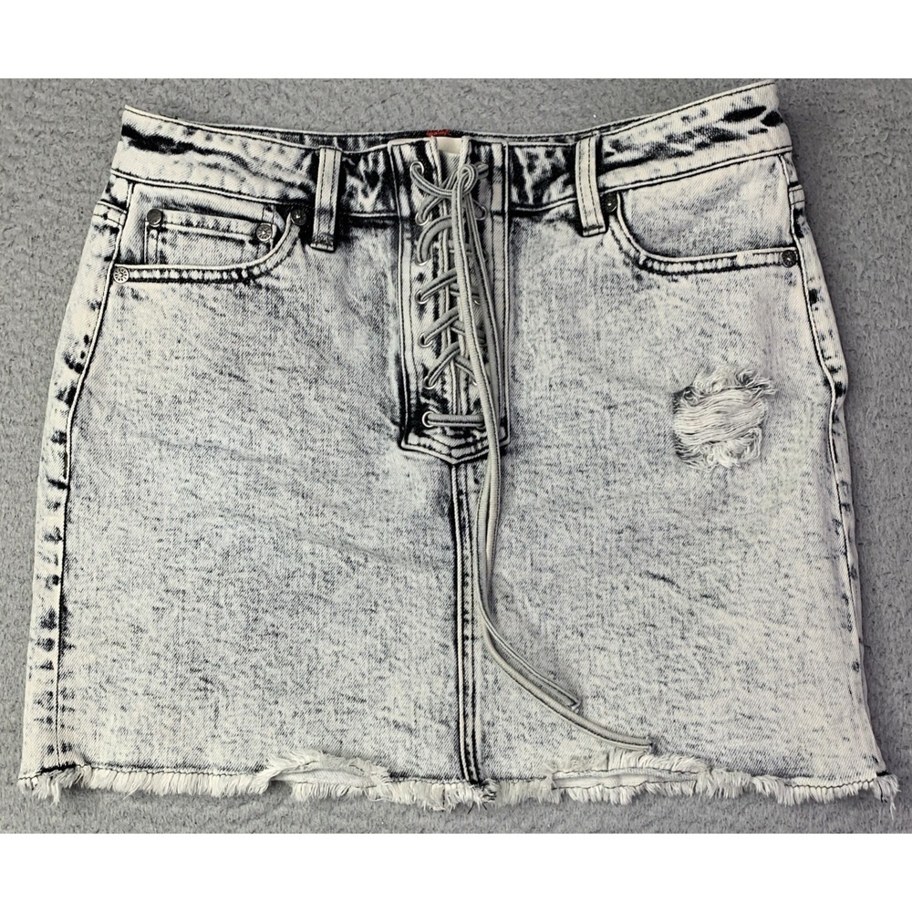 Alice + Olivia Skirt Womens Size 27 Acid Wash Lace Up Denim Mini Skirt Raw Hem